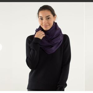 Lululemon Scarf